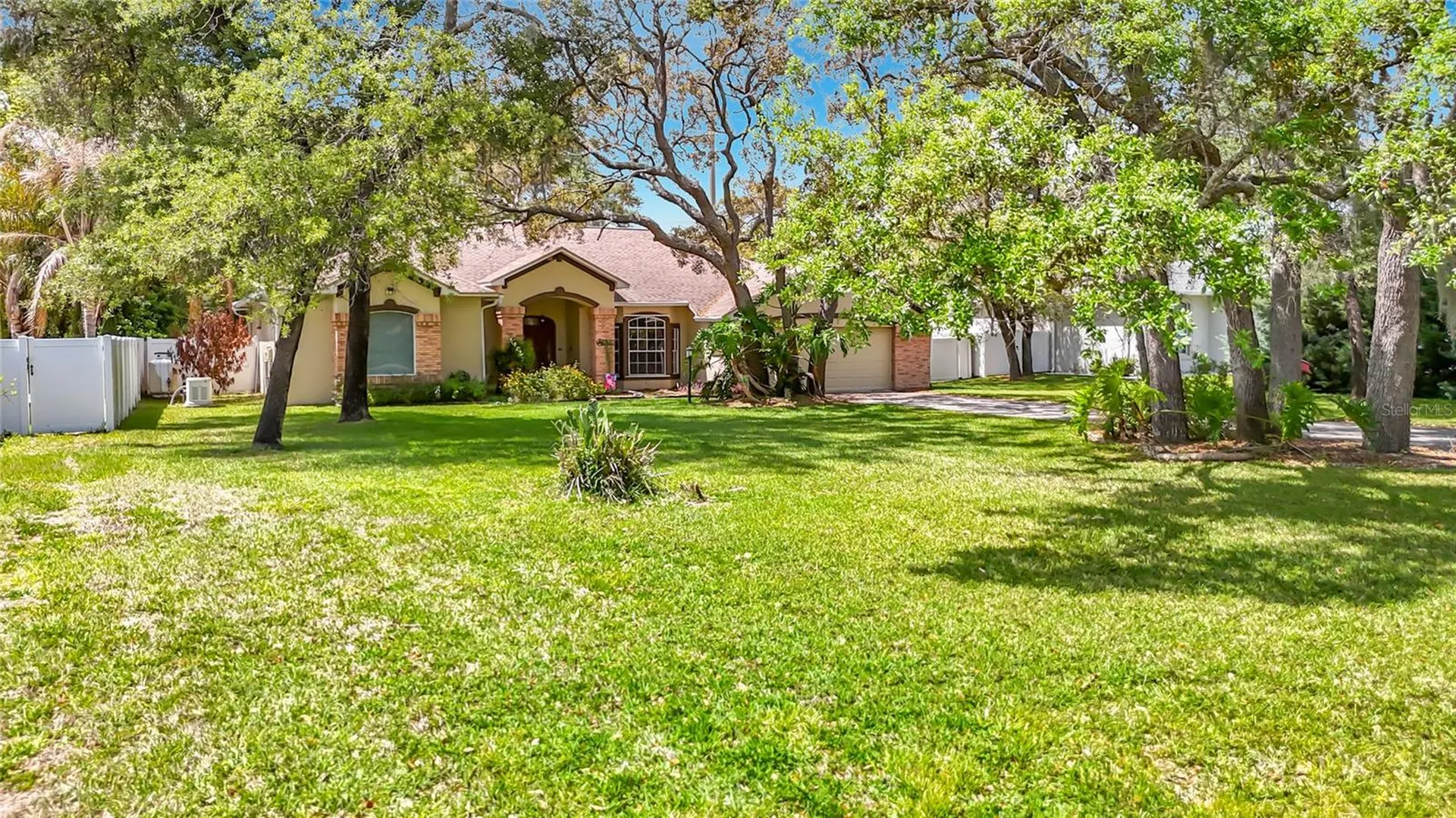 2087 Breezy Way Spring Hill FL 34608