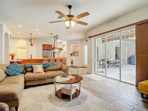 2087 Breezy Way Spring Hill FL 34608
