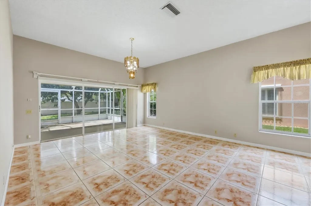 4738 Dundee Drive Bradenton FL 34210