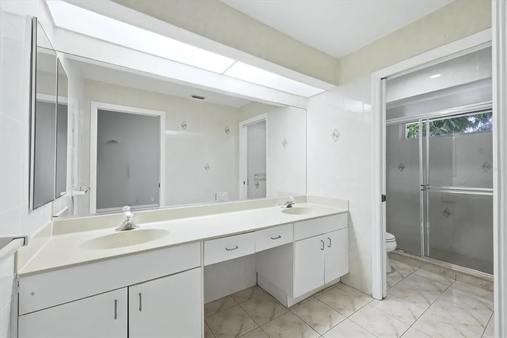 4738 Dundee Drive Bradenton FL 34210