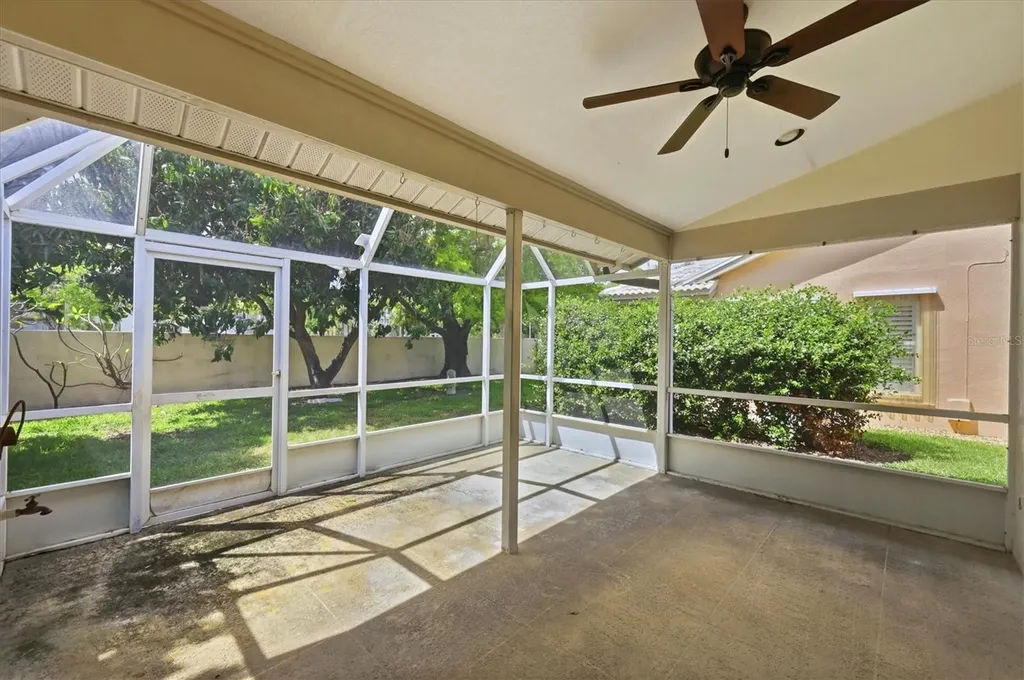 4738 Dundee Drive Bradenton FL 34210