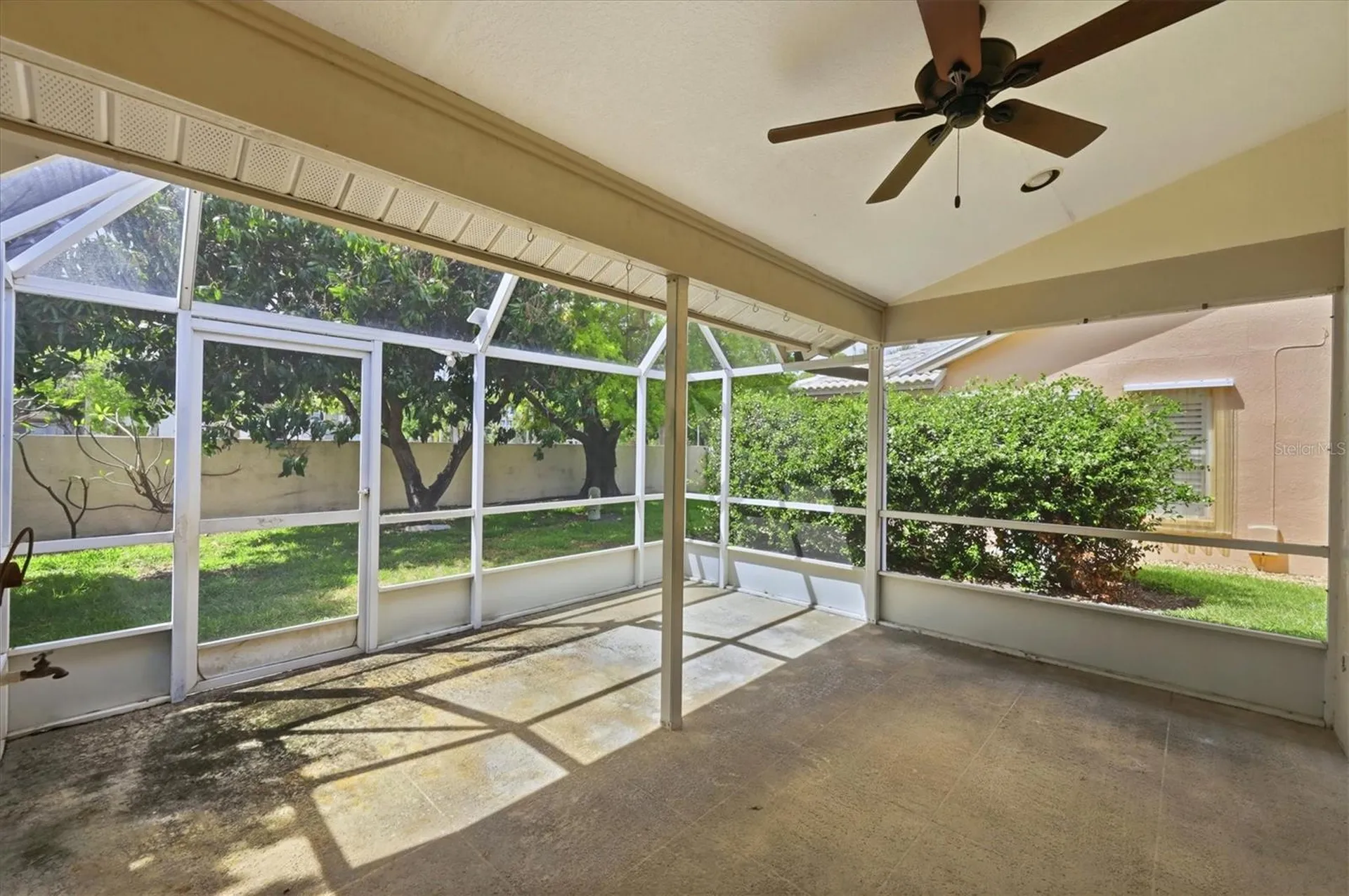4738 Dundee Drive Bradenton FL 34210