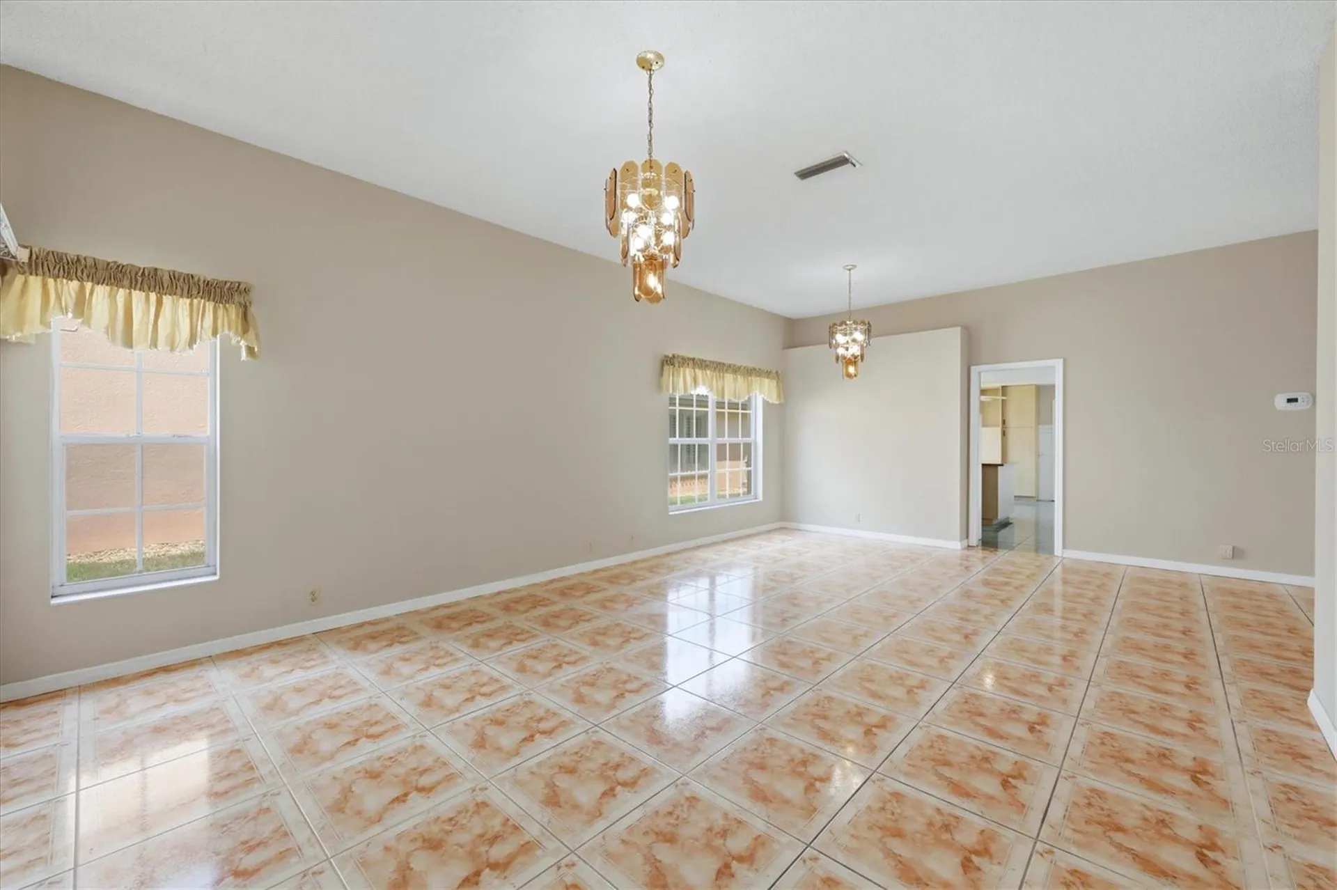 4738 Dundee Drive Bradenton FL 34210