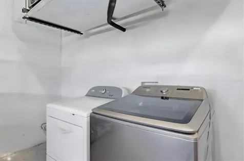 4738 Dundee Drive Bradenton FL 34210