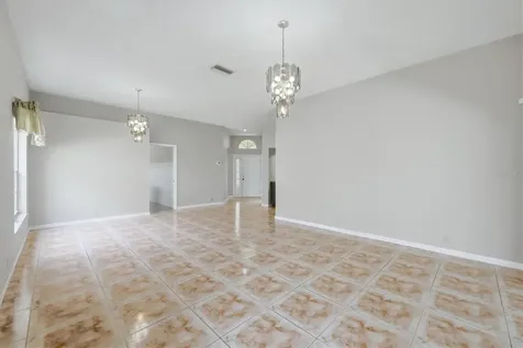 4738 Dundee Drive Bradenton FL 34210