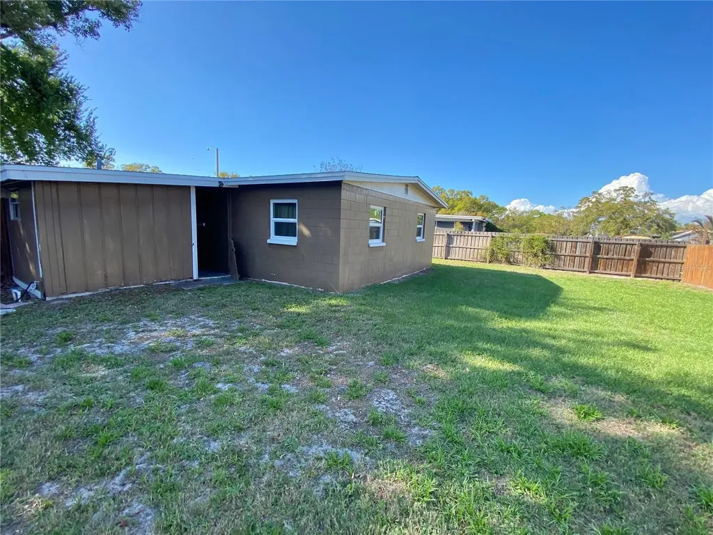 4403 Gandy Circle Tampa FL 33616