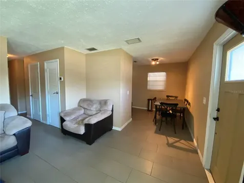 4403 Gandy Circle Tampa FL 33616