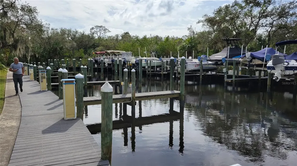 5687 Key Largo Court Bradenton FL 34203