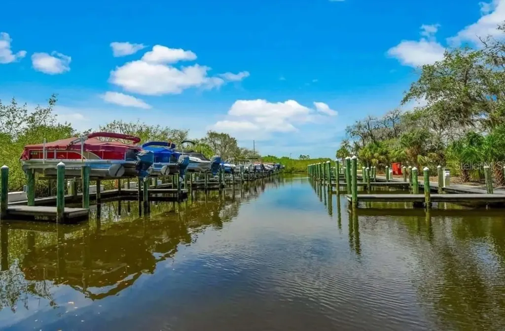 5687 Key Largo Court Bradenton FL 34203