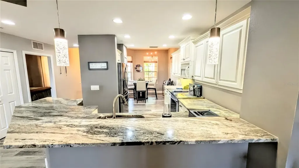 5687 Key Largo Court Bradenton FL 34203