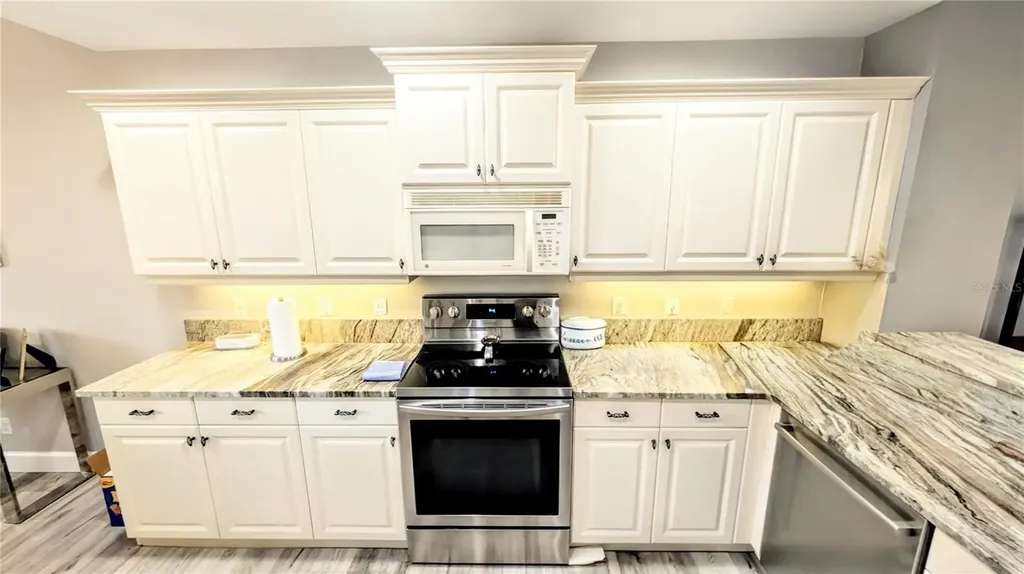5687 Key Largo Court Bradenton FL 34203