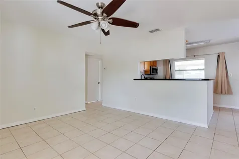 4748 49th Avenue N St Petersburg FL 33714