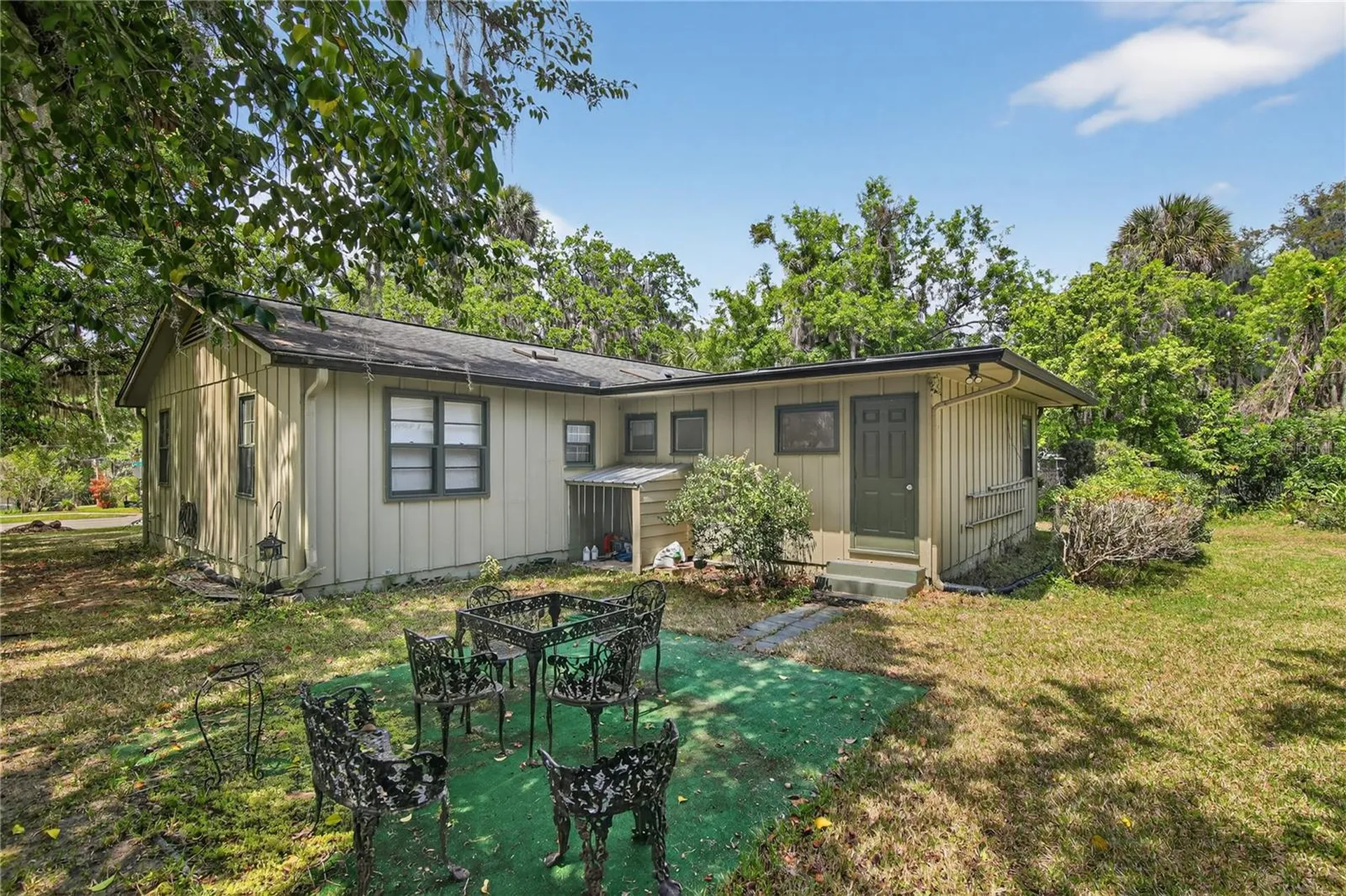 1803 SE 3rd Avenue Ocala FL 34471