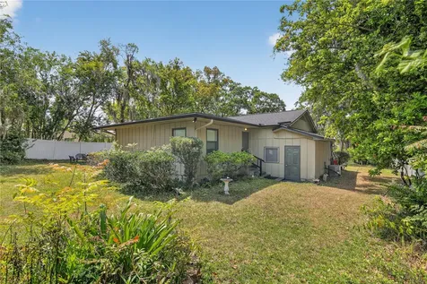 1803 SE 3rd Avenue Ocala FL 34471