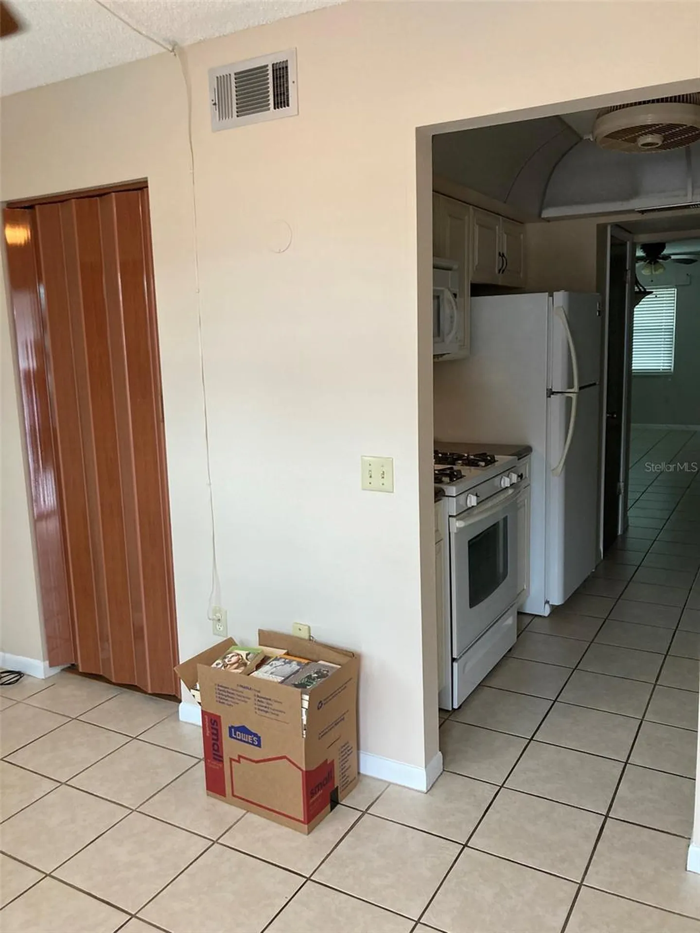 5257 81st Lane N St Petersburg FL 33709