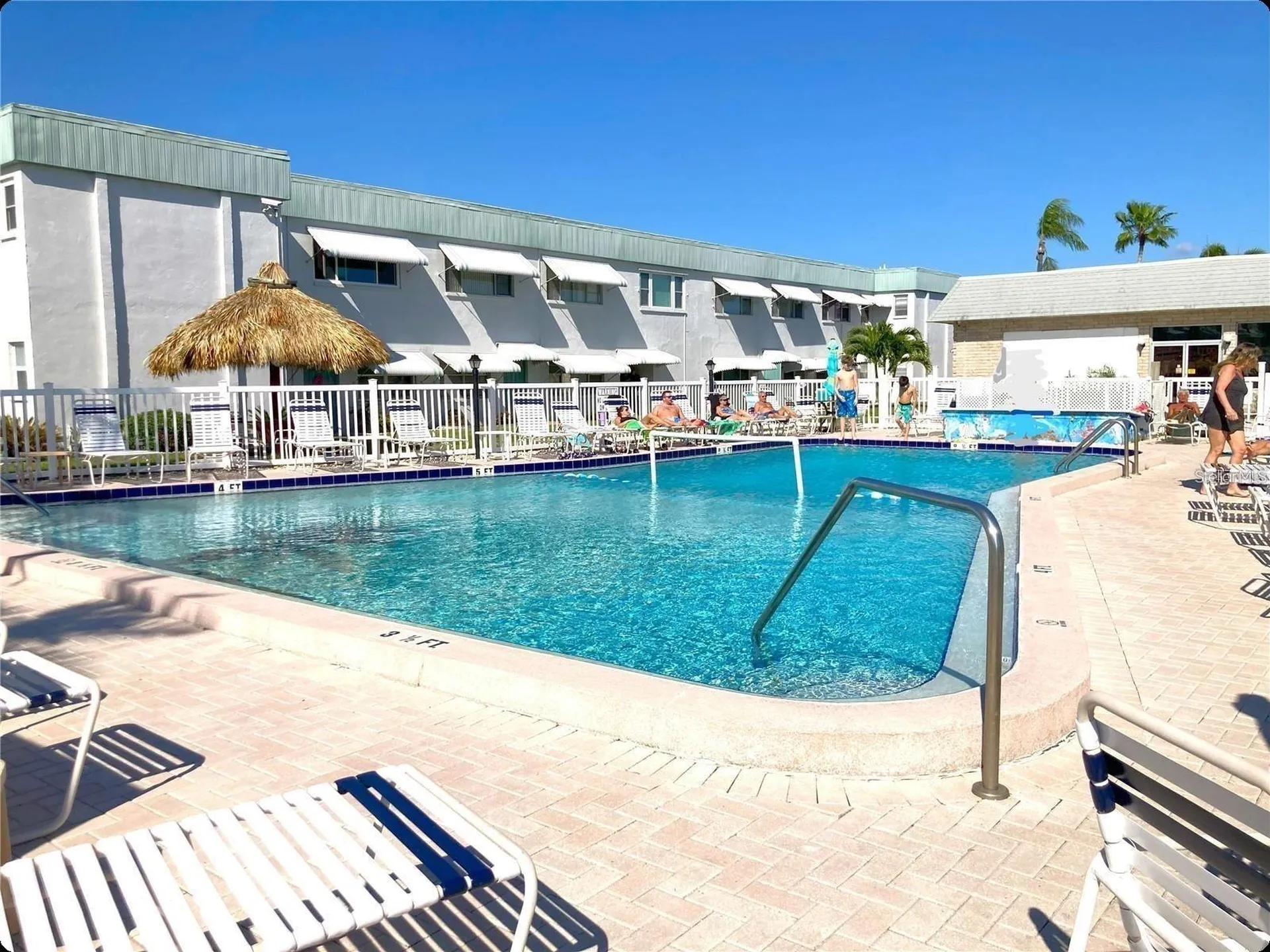 5257 81st Lane N St Petersburg FL 33709