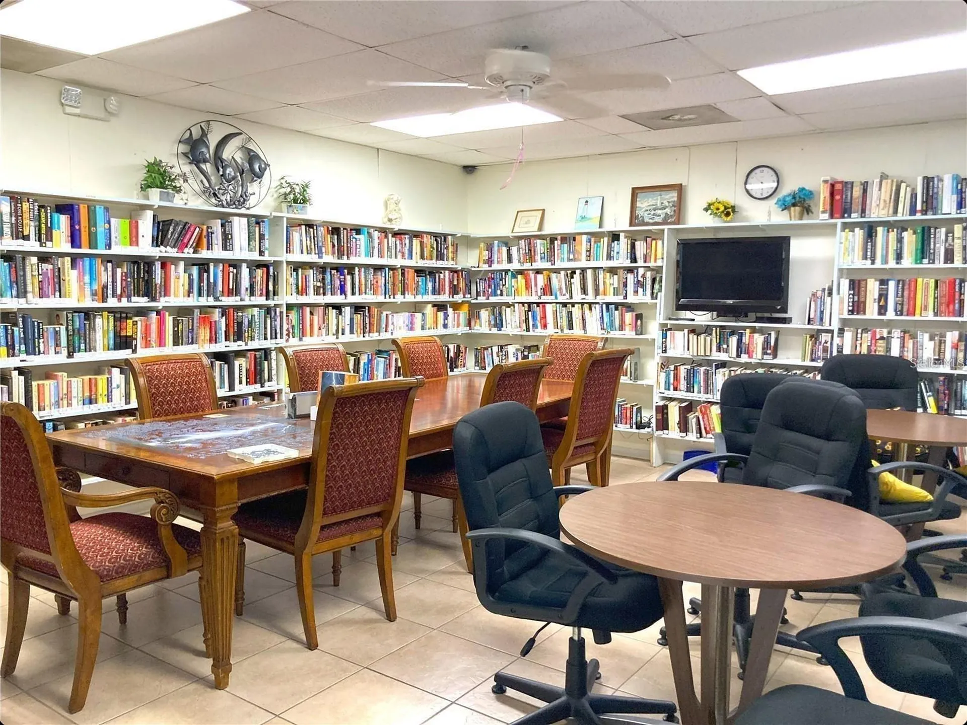 5257 81st Lane N St Petersburg FL 33709