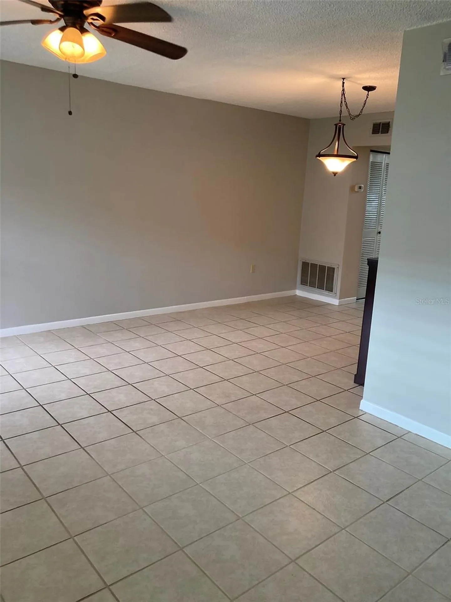 5257 81st Lane N St Petersburg FL 33709