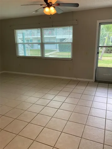5257 81st Lane N St Petersburg FL 33709