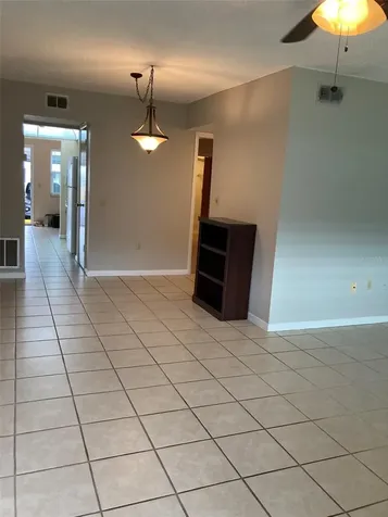 5257 81st Lane N St Petersburg FL 33709