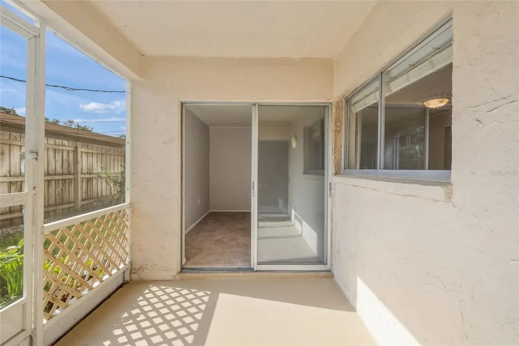 2121 Wood Street Sarasota FL 34237