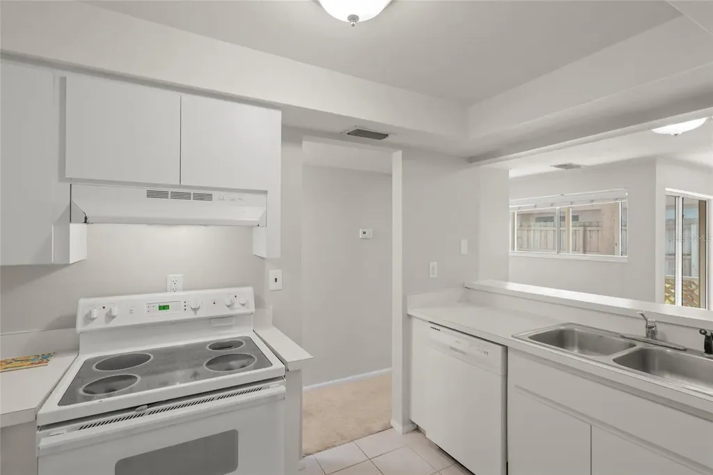 2121 Wood Street Sarasota FL 34237