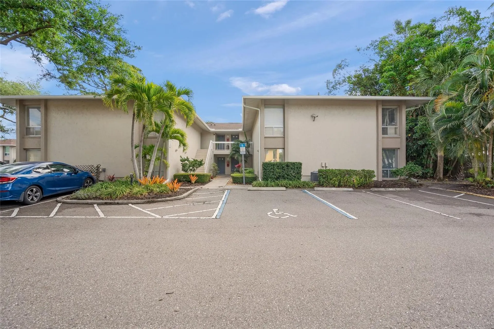 2121 Wood Street Sarasota FL 34237