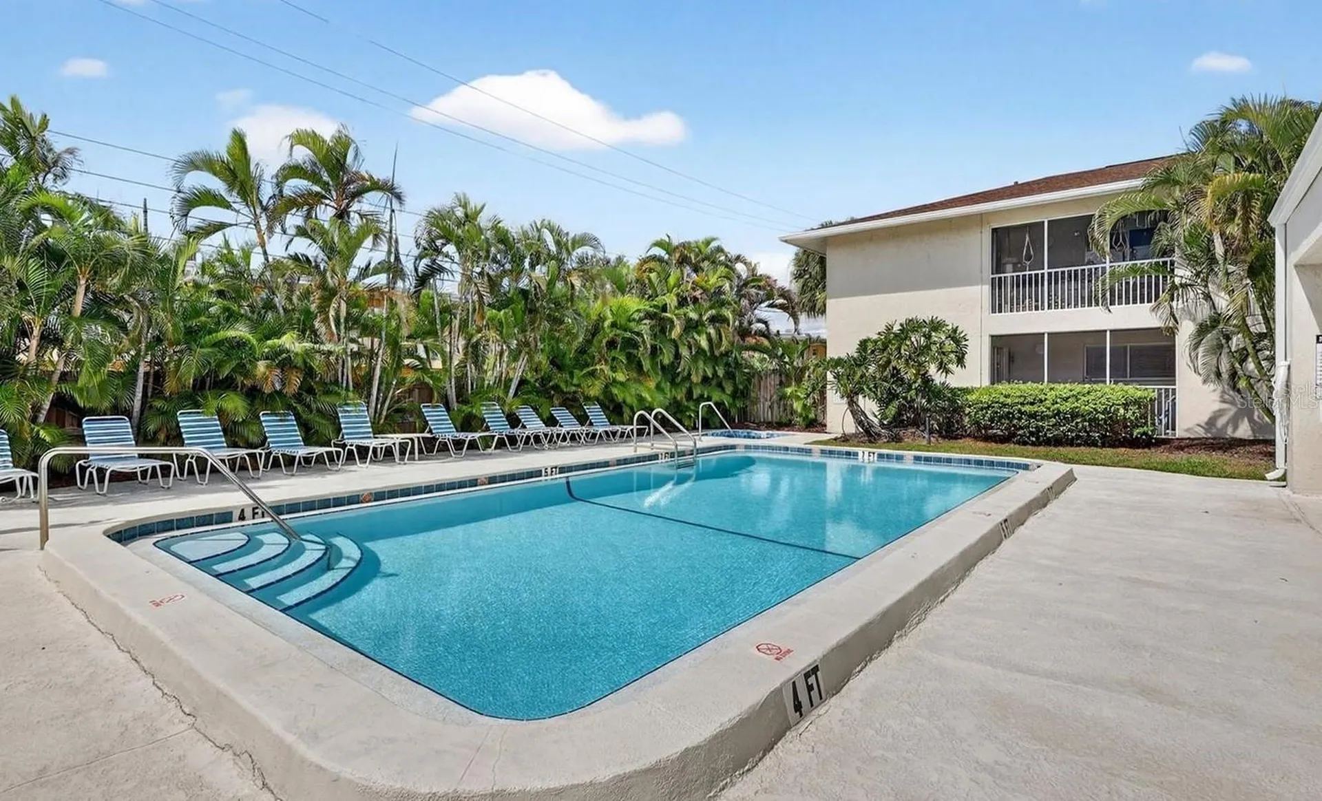 2121 Wood Street Sarasota FL 34237