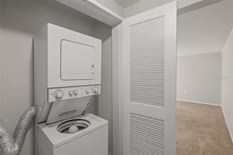 2121 Wood Street Sarasota FL 34237
