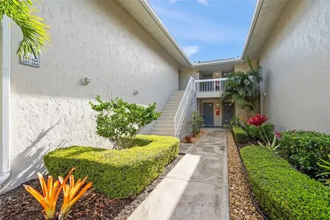 2121 Wood Street Sarasota FL 34237