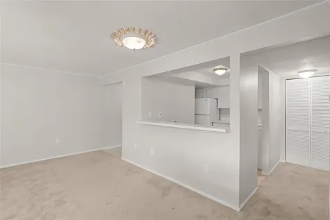 2121 Wood Street Sarasota FL 34237