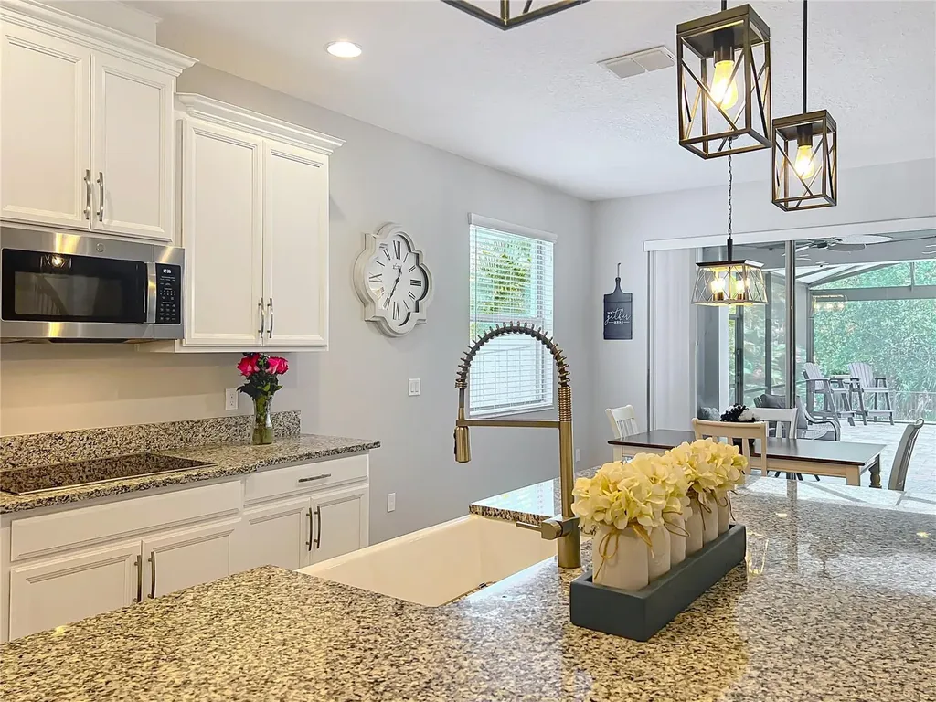2676 Estuary Loop Oviedo FL 32765