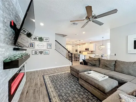 2676 Estuary Loop Oviedo FL 32765