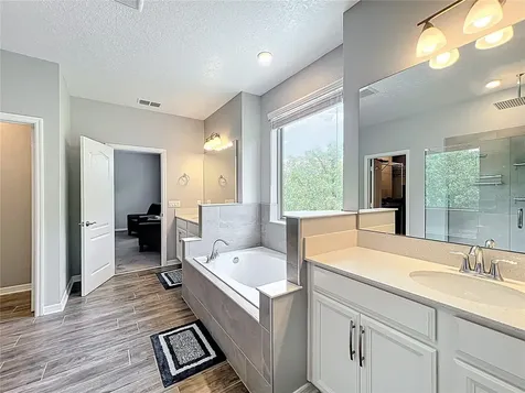 2676 Estuary Loop Oviedo FL 32765