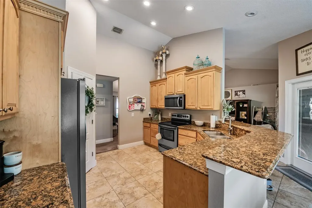 3218 Bella Garden Lane Plant City FL 33566