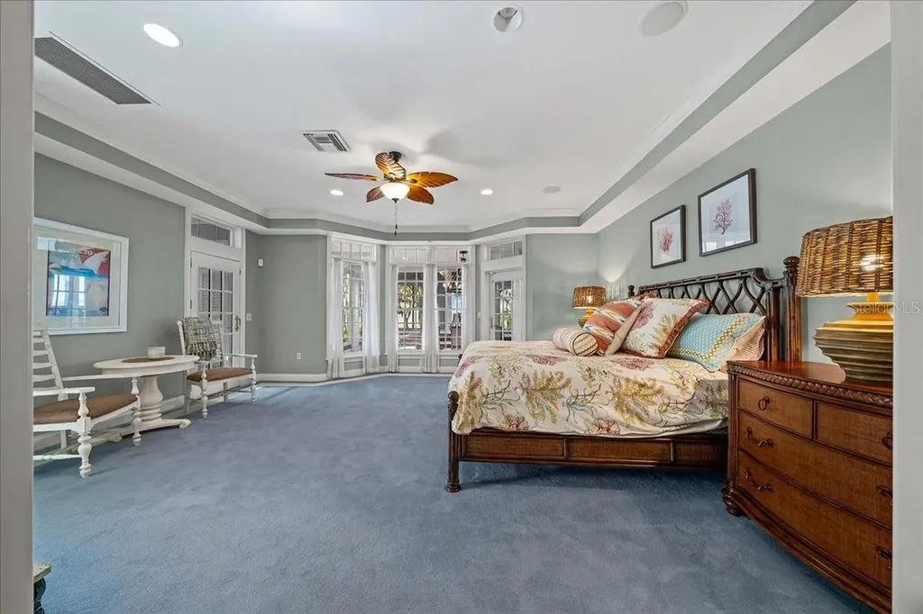 1200 Peninsula Drive Tavares FL 32778