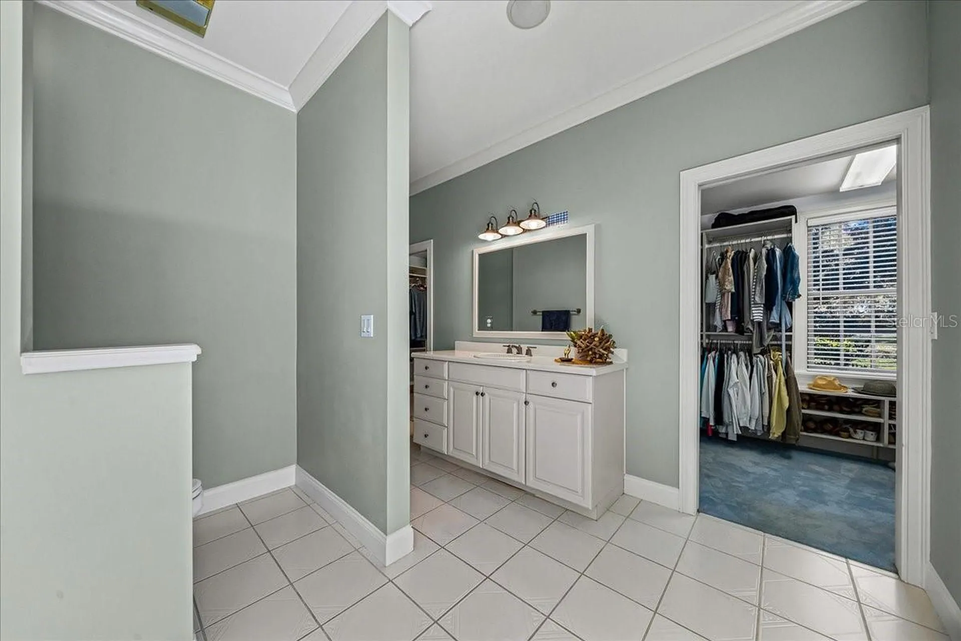 1200 Peninsula Drive Tavares FL 32778