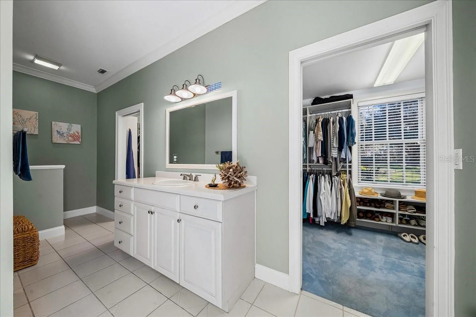 1200 Peninsula Drive Tavares FL 32778