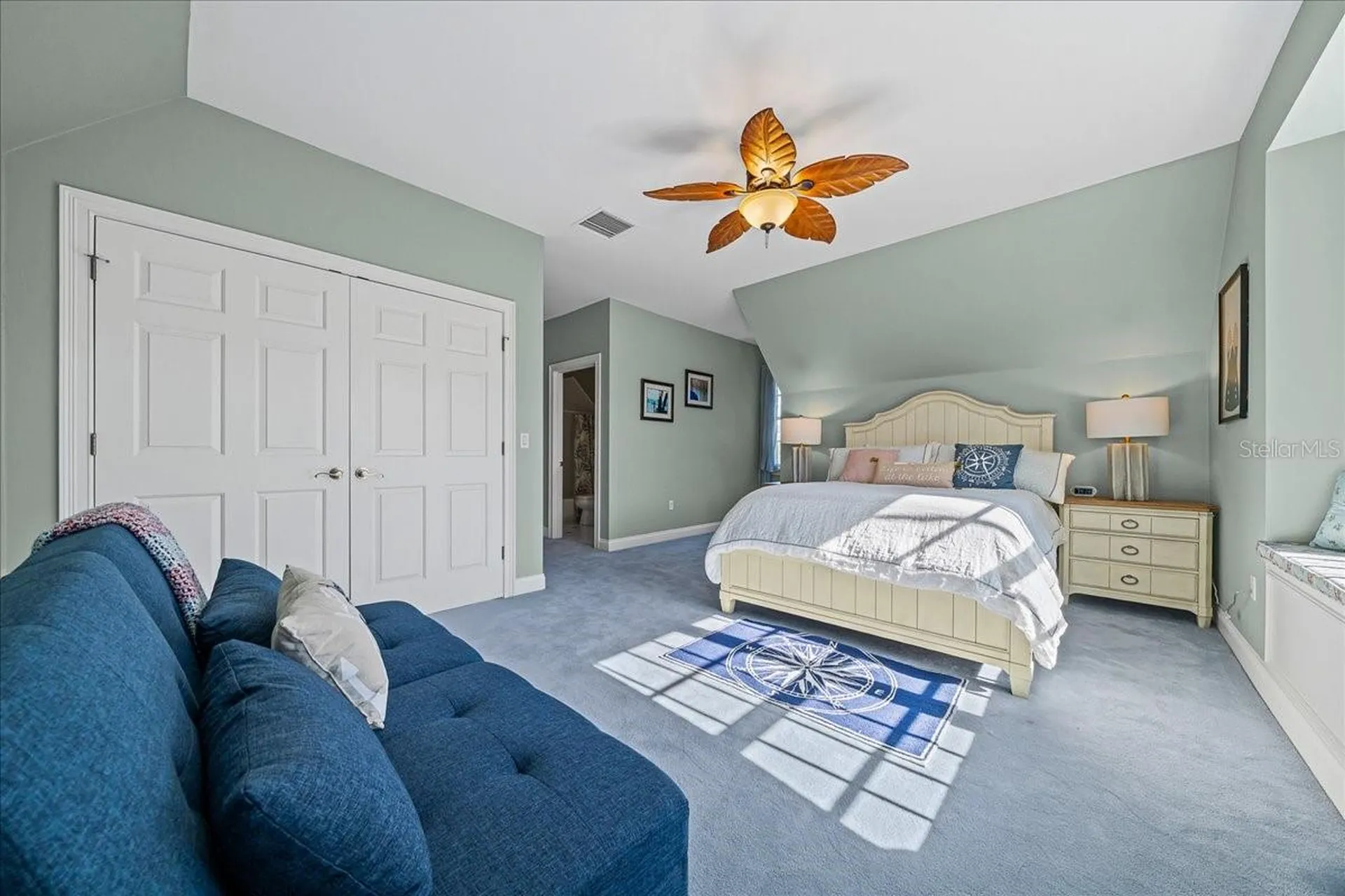 1200 Peninsula Drive Tavares FL 32778