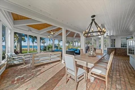 1200 Peninsula Drive Tavares FL 32778
