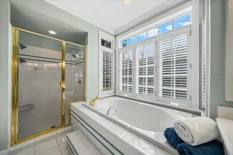 1200 Peninsula Drive Tavares FL 32778