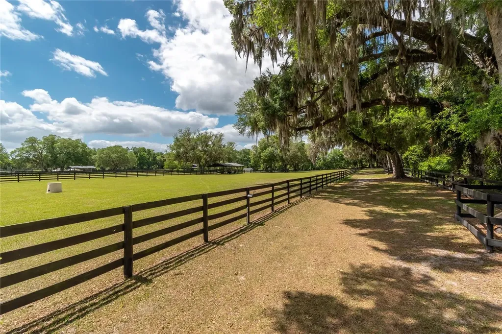 14650 NW 160th Avenue Williston FL 32696