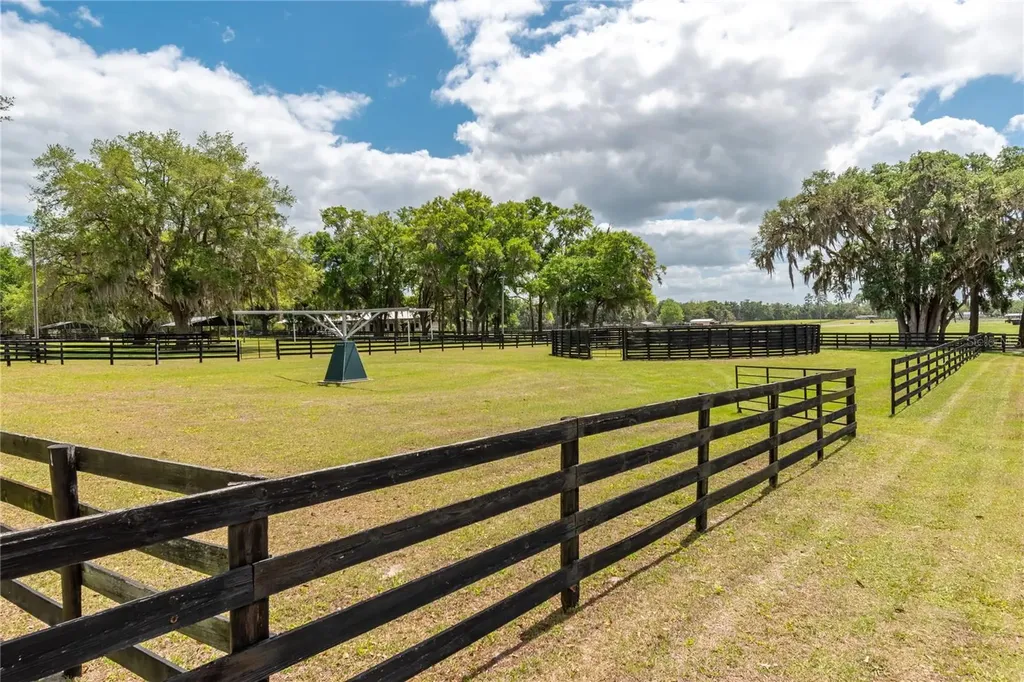 14650 NW 160th Avenue Williston FL 32696