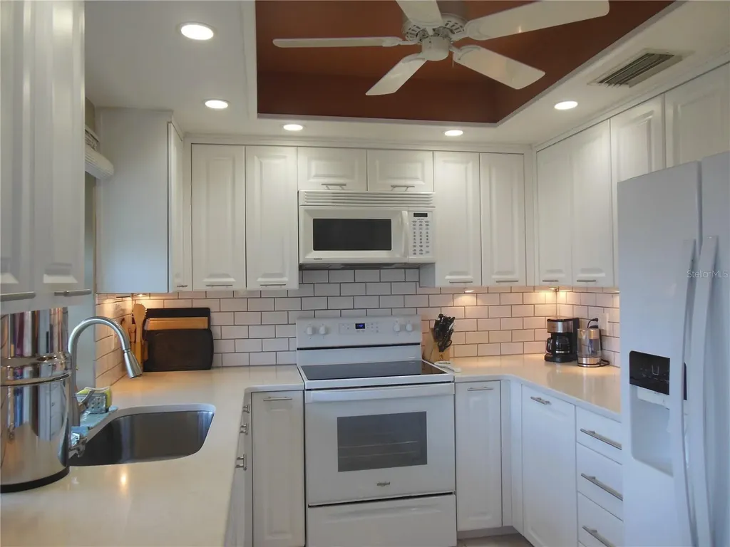 3053 Landmark Boulevard Palm Harbor FL 34684
