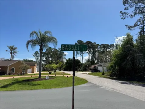 19 Bassett Lane Palm Coast FL 32137