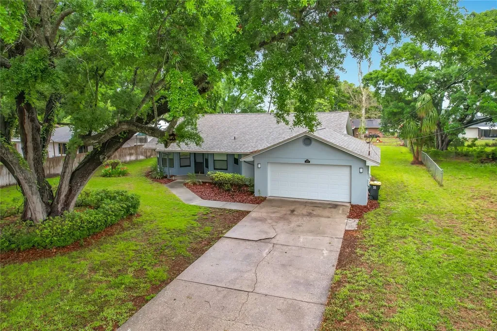 109 South Court Auburndale FL 33823