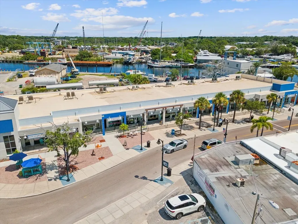 2126 Parrot Fish Drive Holiday FL 34691
