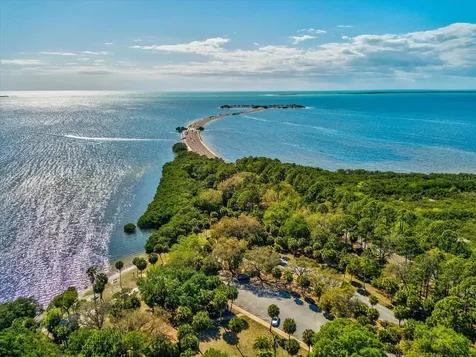 2126 Parrot Fish Drive Holiday FL 34691