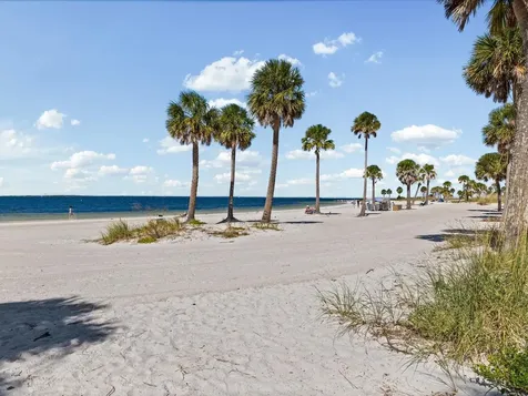 2126 Parrot Fish Drive Holiday FL 34691
