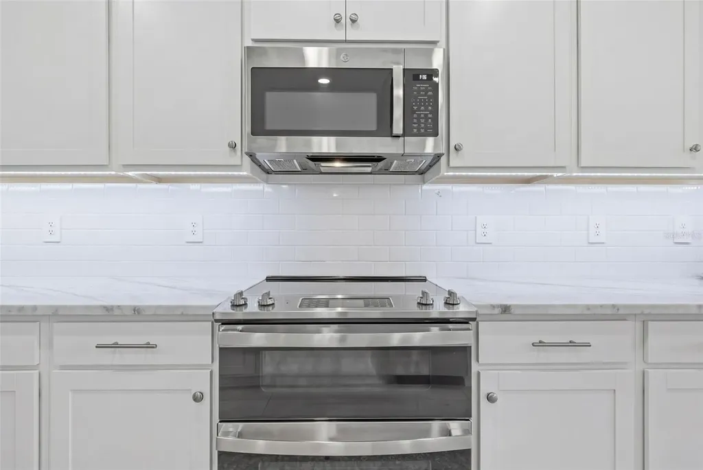 18026 Fattoria Terrace Bradenton FL 34211